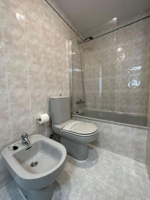 630A Apto Moderno Y Equipado โอเบียโด ภายนอก รูปภาพ